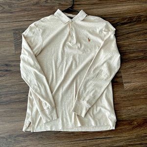 ‼️LIKE NEW ‼️Ralph Lauren, classic fit, soft cotton long sleeve polo. AUTHENTIC